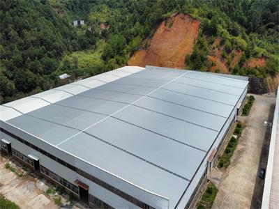 工業(yè)廠房實(shí)拍(龍巖潤峰科技)